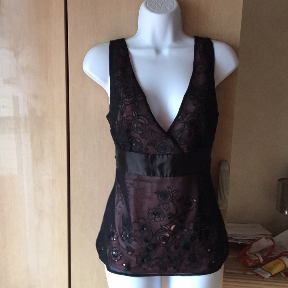SIMPLE lace mesh eyelet top